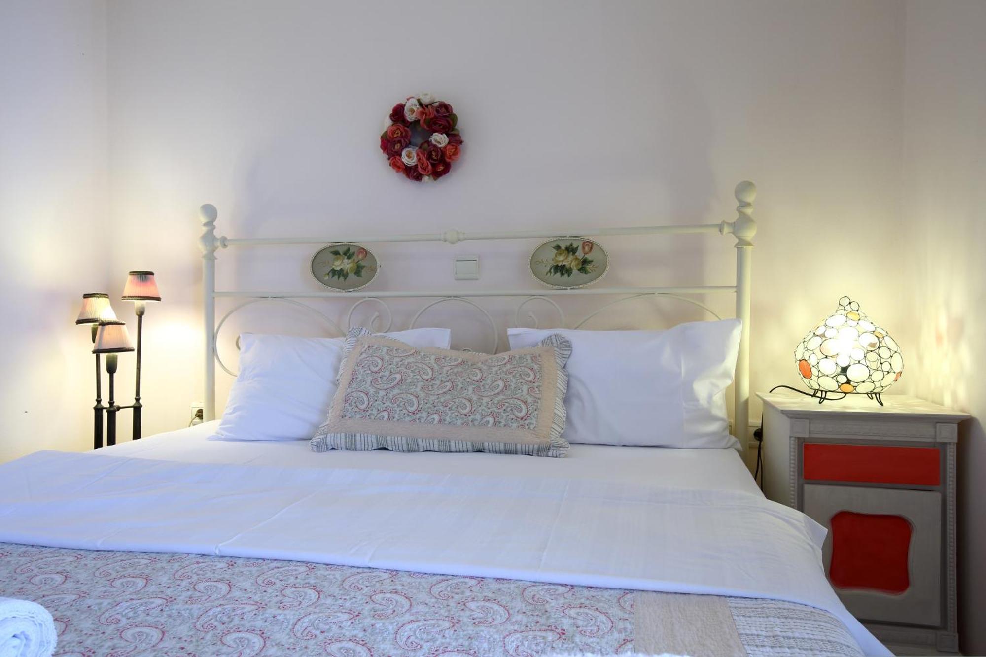 Orizzonte Apartments Lefkada Apolpaina Екстериор снимка
