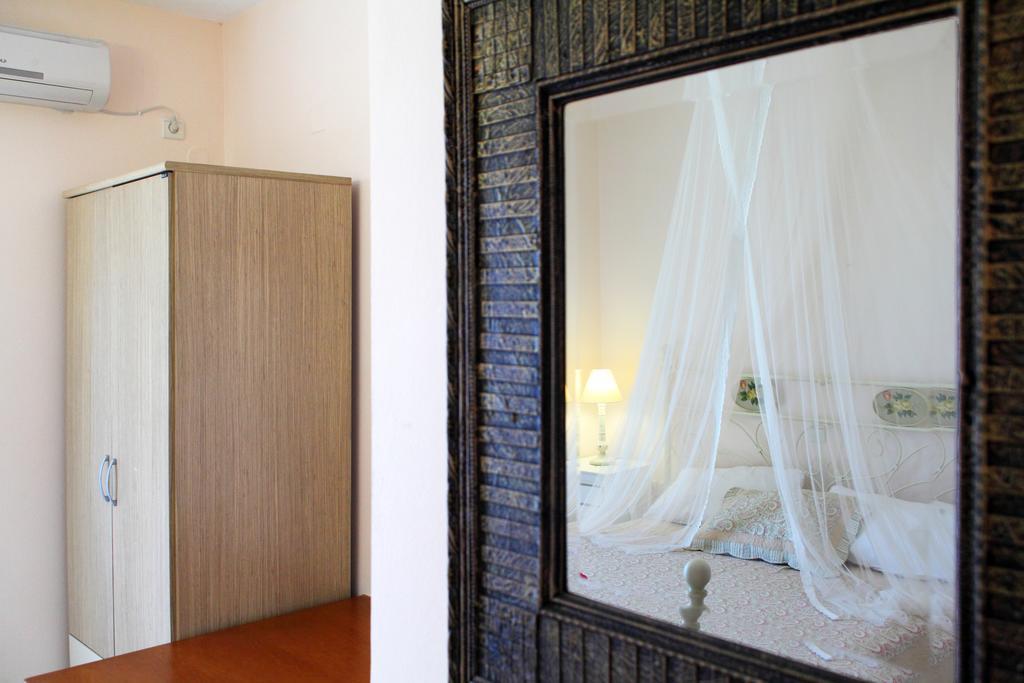 Orizzonte Apartments Lefkada Apolpaina Екстериор снимка