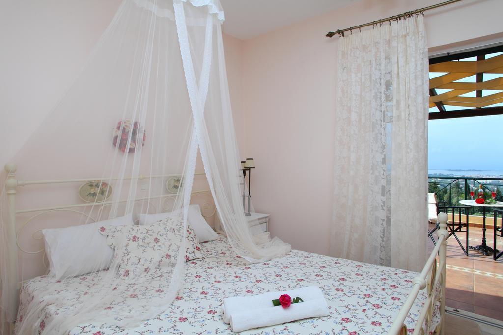 Orizzonte Apartments Lefkada Apolpaina Екстериор снимка