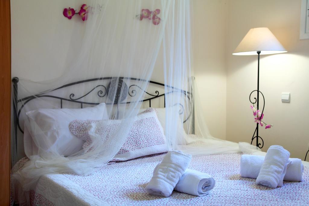 Orizzonte Apartments Lefkada Apolpaina Екстериор снимка